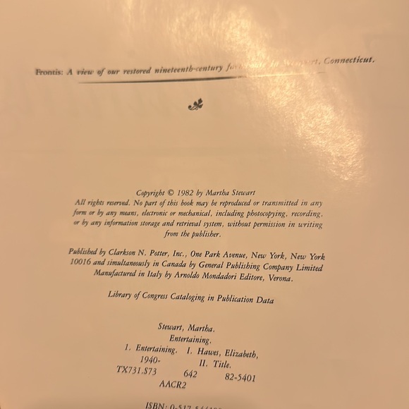 Rare first edition Entertaining by Martha Stewart - Picture 4 of 8